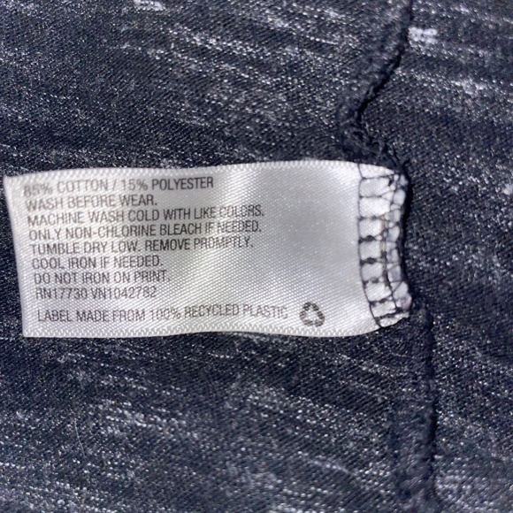 Cat and Jack boys long sleeve shirt “In the Zone” size M (8/10) - Picture 6 of 7